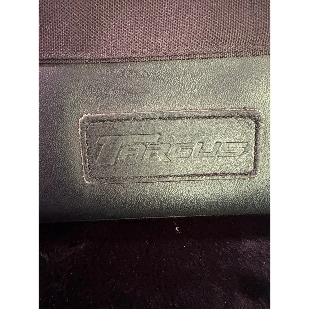 Targus‎ Black Nylon Laptop Briefcase Messenger Bag Office Travel Business Case
